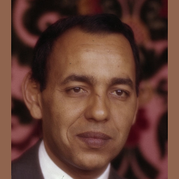 الملك الحسن الثاني بن محمد بن يوسف العلوي الحسني العلوي الهاشمي القرشي الخندفي