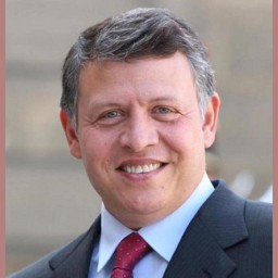 الملك عبدالله الثاني بن الحسين بن طلال العوني العبدلي الحسني العلوي الهاشمي القرشي الخندفي